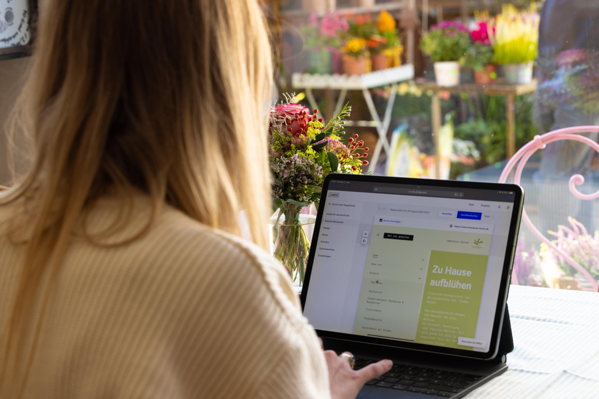 What is User Engagement? Metrics, Types & Strategies in 2025